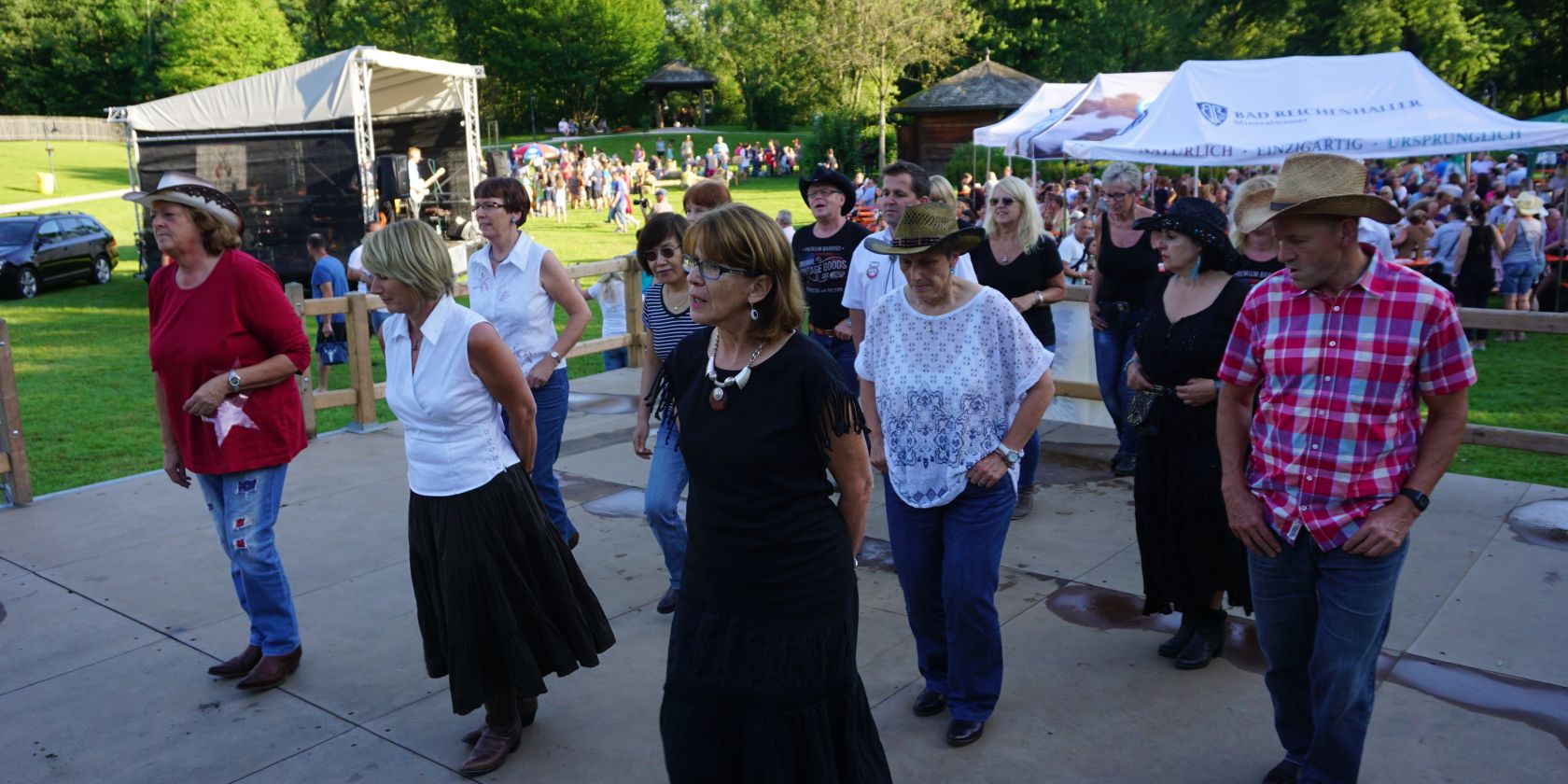 inzell sommer parkfest line dancer_fk(1), © Inzeller Touristik GmbH inzell sommer parkfest line dancer_fk(1), © Inzeller Touristik GmbH