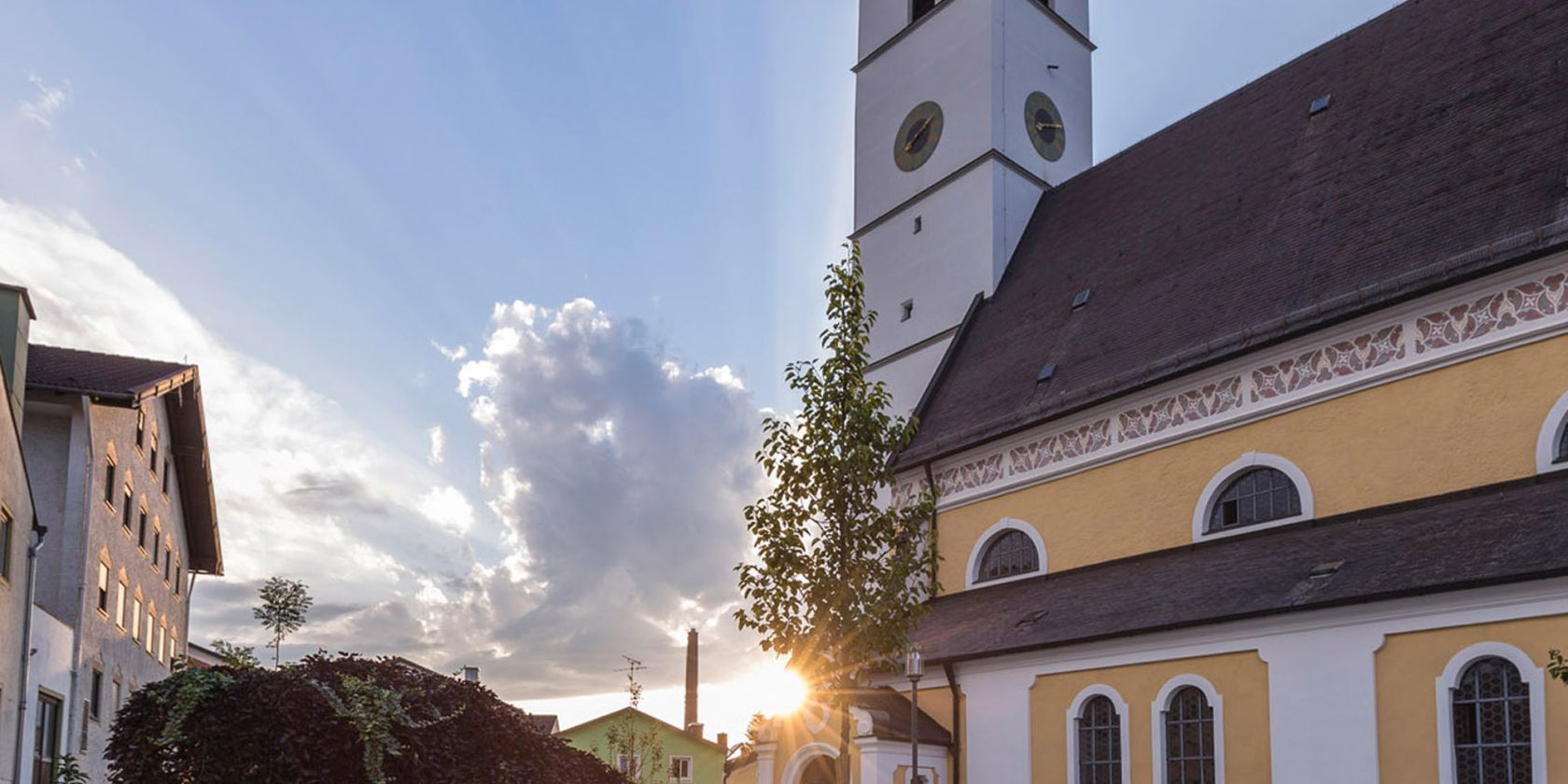 Pfarrkirche St. Martin, Waging am See, © Tourist-Info Waginger See / Richard Scheuerecker Pfarrkirche St. Martin, Waging am See, © Tourist-Info Waginger See / Richard Scheuerecker