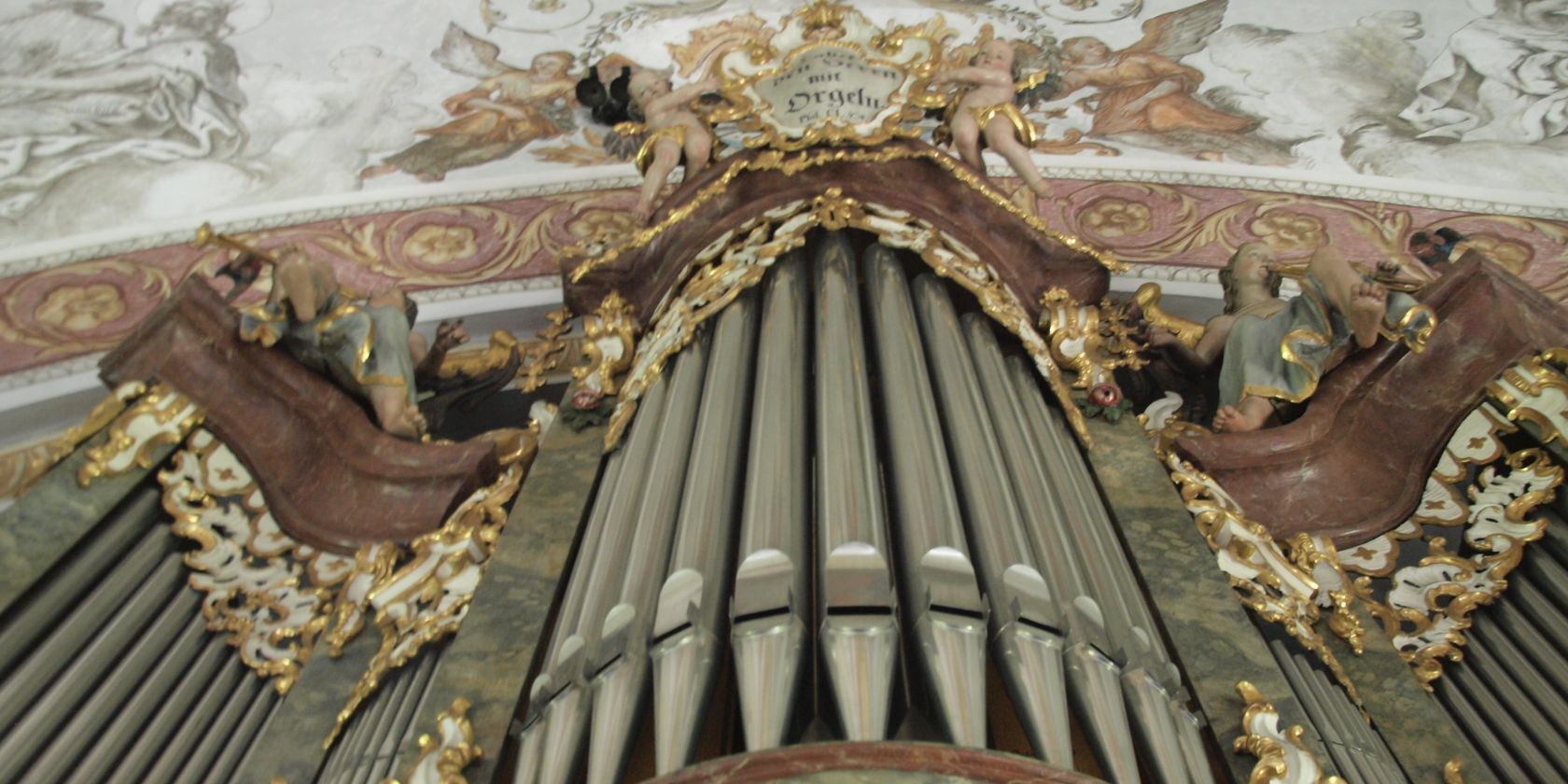 Orgel, © Kath. Pfarramt St. Georg Orgel, © Kath. Pfarramt St. Georg
